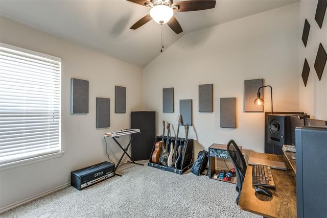 609 Parsons Drive, Yukon, OK 73099