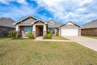 609 Parsons Drive, Yukon, OK 73099