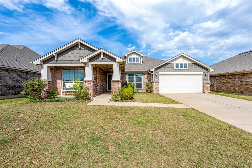 609 Parsons Drive, Yukon, OK 73099