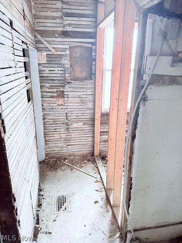 4701 Gifford Avenue, Cleveland, OH 44144