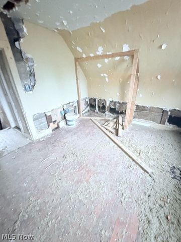 4701 Gifford Avenue, Cleveland, OH 44144