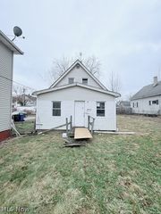 4701 Gifford Avenue, Cleveland, OH 44144