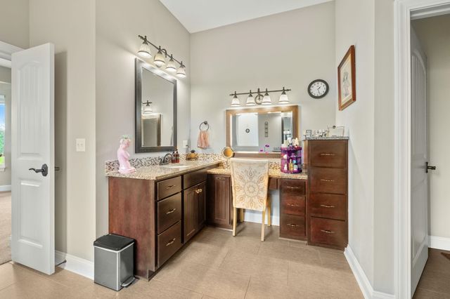 1312 E Lookout, Derby, KS 67037