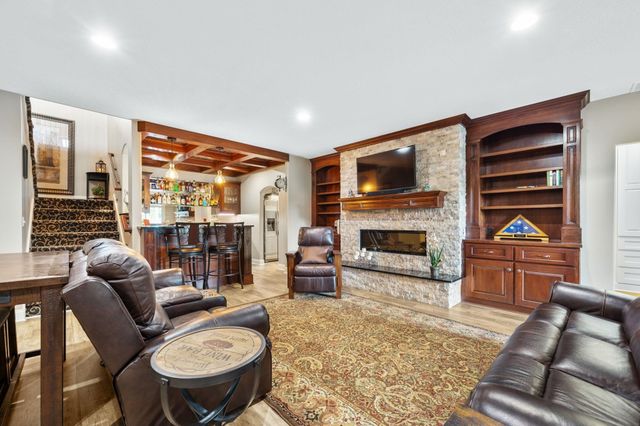 1312 E Lookout, Derby, KS 67037
