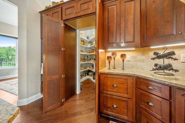 1312 E Lookout, Derby, KS 67037