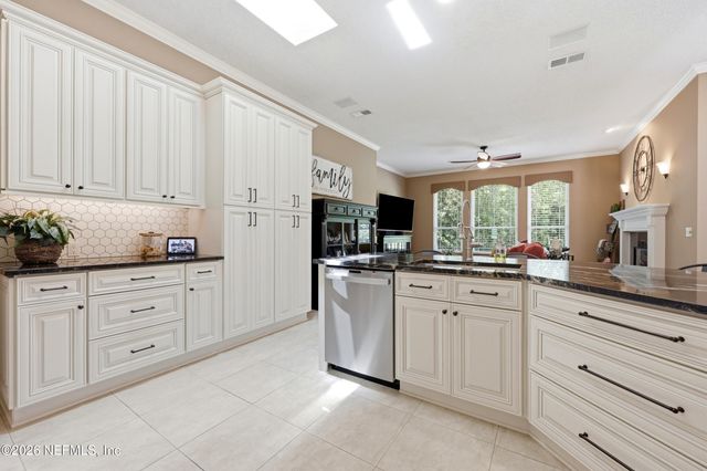 1587 SCOTTRIDGE Lane, St. Johns, FL 32259