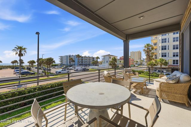 105 N 11TH Avenue, Jacksonville Beach, FL 32250