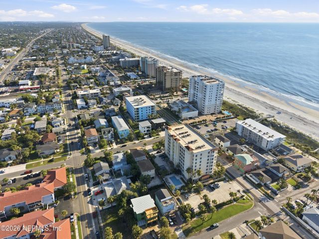 105 N 11TH Avenue, Jacksonville Beach, FL 32250