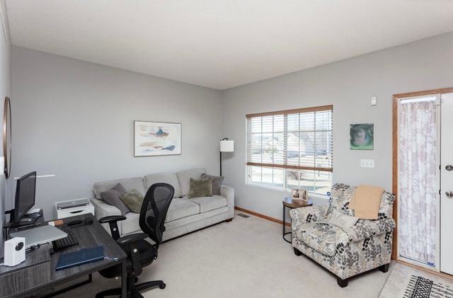 4003 122nd Street, Urbandale, IA 50323