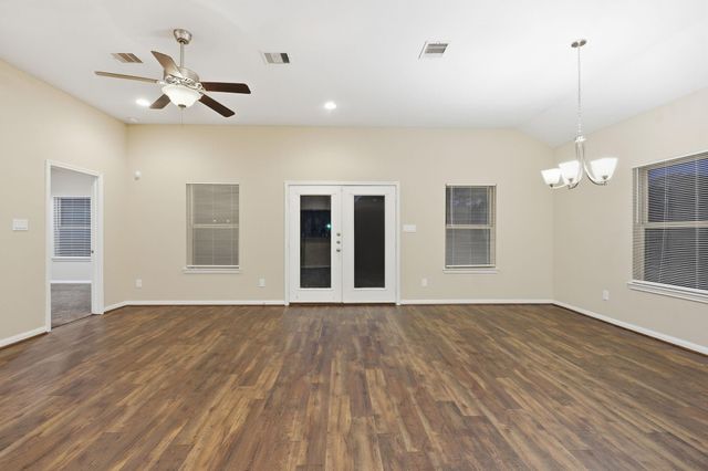 3018 Greenbriar Springs Drive, Houston, TX 77073