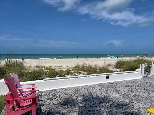 5400 GULF DRIVE 32, Bradenton Beach, FL 34217