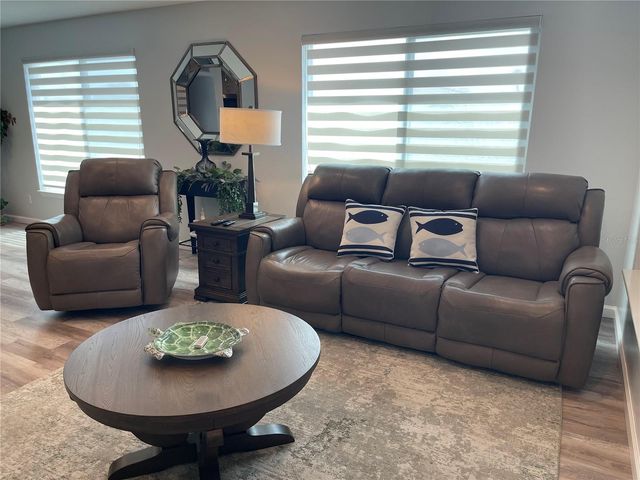 5400 GULF DRIVE 32, Bradenton Beach, FL 34217