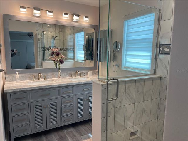 5400 GULF DRIVE 32, Bradenton Beach, FL 34217