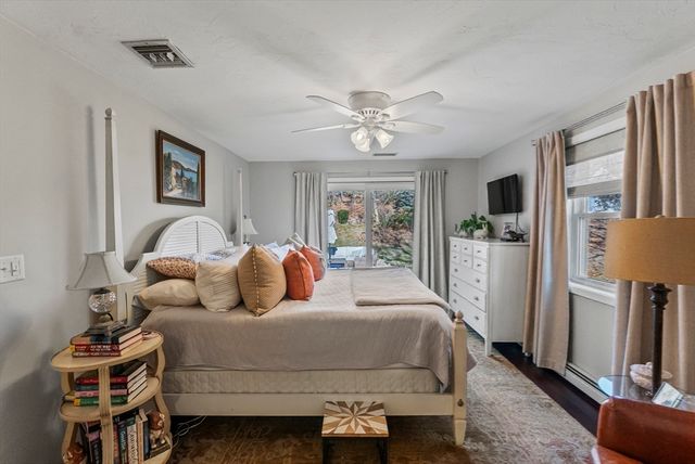 80 Fairway Dr 80, Plymouth, MA 02360