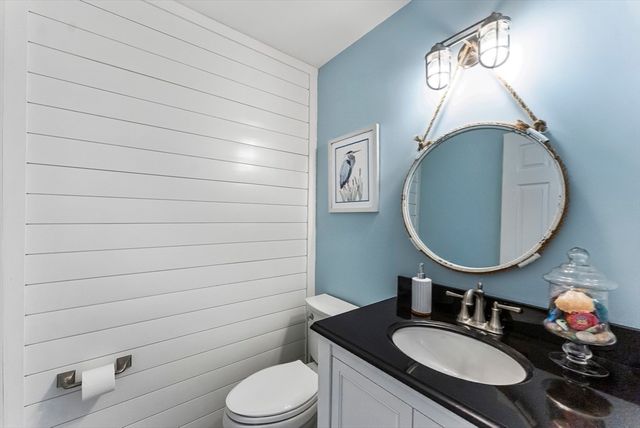 80 Fairway Dr 80, Plymouth, MA 02360