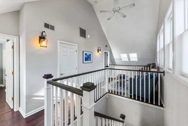 80 Fairway Dr 80, Plymouth, MA 02360