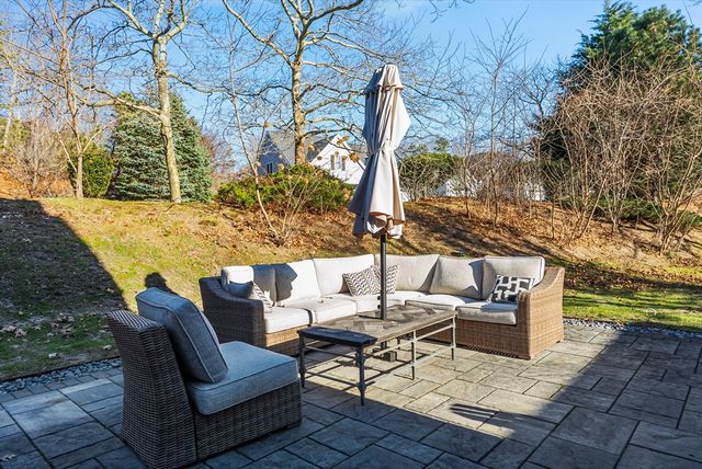 80 Fairway Dr 80, Plymouth, MA 02360