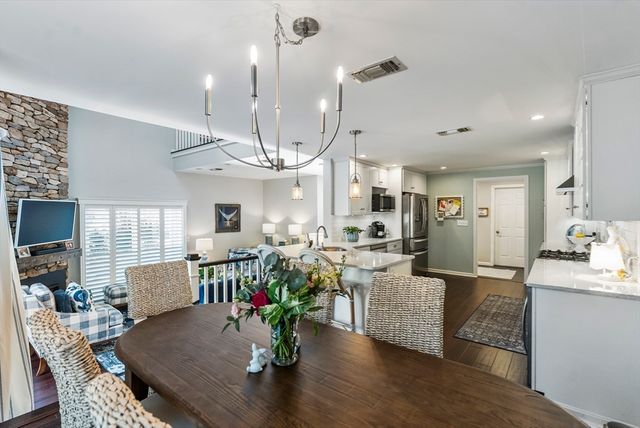 80 Fairway Dr 80, Plymouth, MA 02360