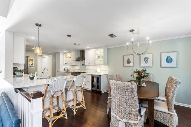 80 Fairway Dr 80, Plymouth, MA 02360