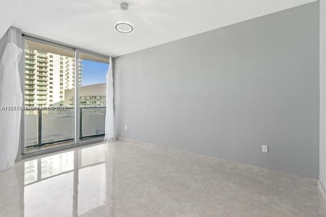 488 NE 18th Street 3801, Miami, FL 33132