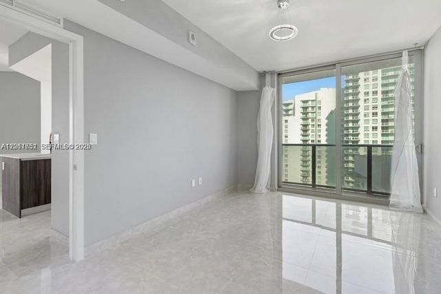 488 NE 18th Street 3801, Miami, FL 33132