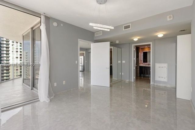 488 NE 18th Street 3801, Miami, FL 33132