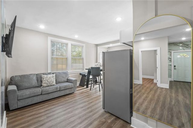 3295 Bloomfield Avenue, Clarkdale, GA 30111