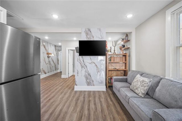 3295 Bloomfield Avenue, Clarkdale, GA 30111