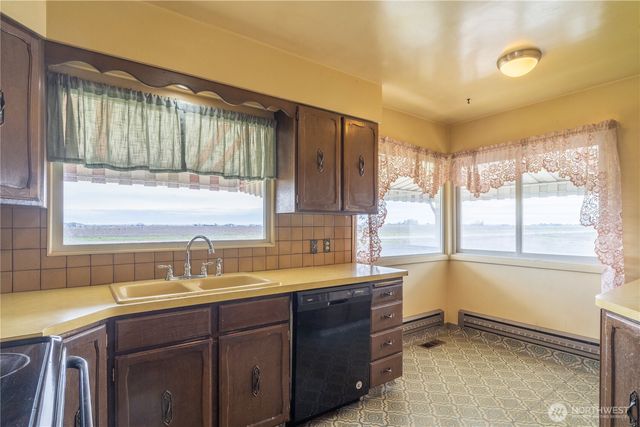 2100 SE Rd M, Moses Lake, WA 98837