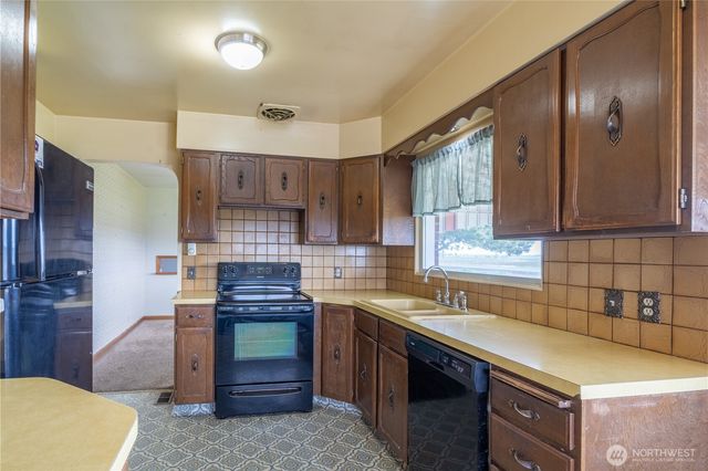 2100 SE Rd M, Moses Lake, WA 98837