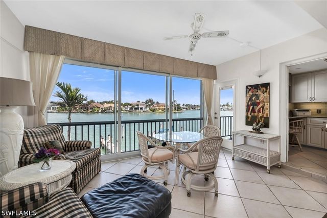 3400 Gulf Shore BLVD N J3, Naples, FL 34103