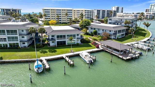 3400 Gulf Shore BLVD N J3, Naples, FL 34103