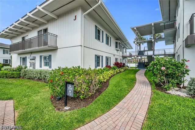 3400 Gulf Shore BLVD N J3, Naples, FL 34103