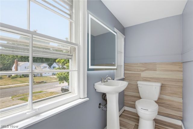 1159 Brandon Road, Cleveland Heights, OH 44112