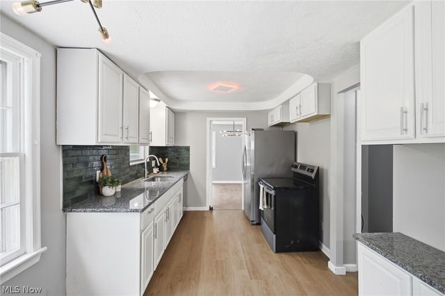 1159 Brandon Road, Cleveland Heights, OH 44112