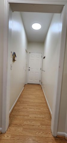 2145 Colchester Avenue, Hoffman Estates, IL 60192