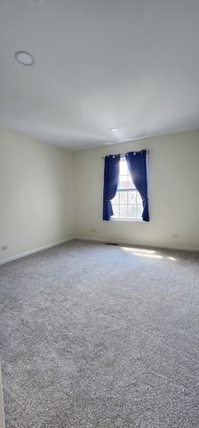 2145 Colchester Avenue, Hoffman Estates, IL 60192