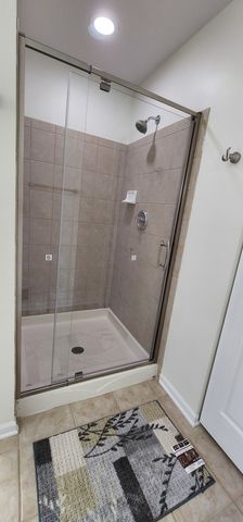 2145 Colchester Avenue, Hoffman Estates, IL 60192