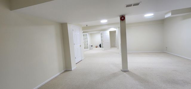 2145 Colchester Avenue, Hoffman Estates, IL 60192