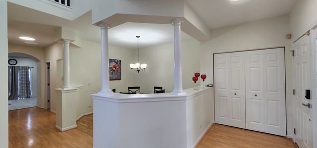 2145 Colchester Avenue, Hoffman Estates, IL 60192