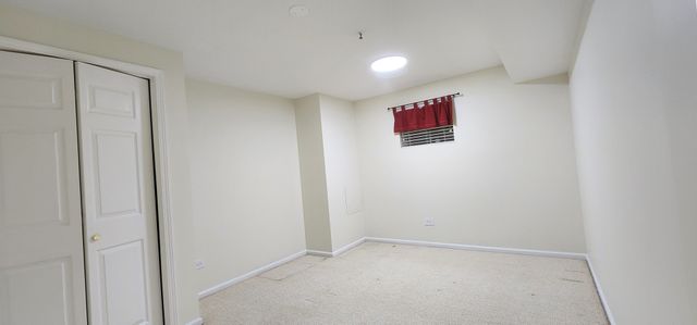 2145 Colchester Avenue, Hoffman Estates, IL 60192