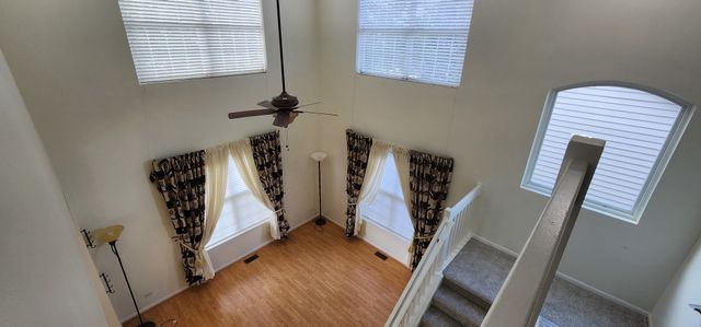 2145 Colchester Avenue, Hoffman Estates, IL 60192