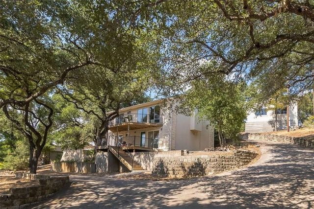 25203 Lake View DR, Spicewood, TX 78669