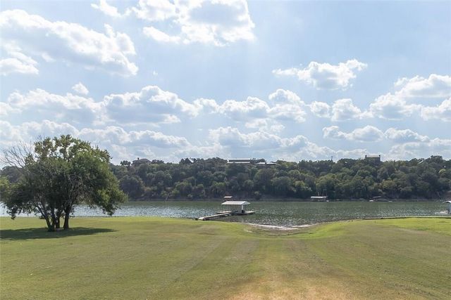 25203 Lake View DR, Spicewood, TX 78669