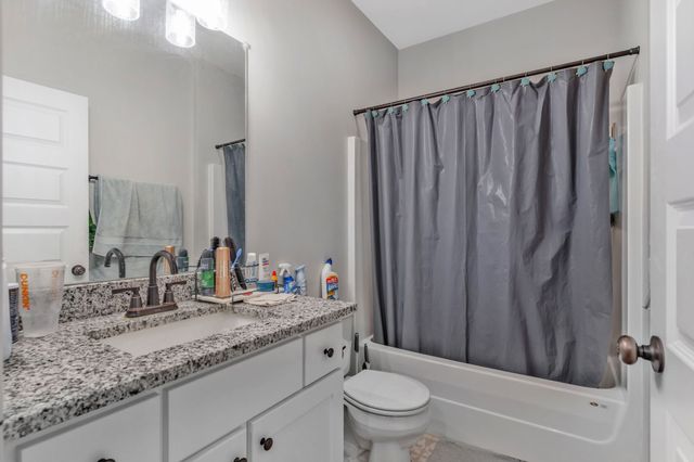 155 Julia Ann Ct, Springfield, TN 37172