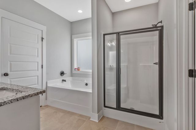 155 Julia Ann Ct, Springfield, TN 37172