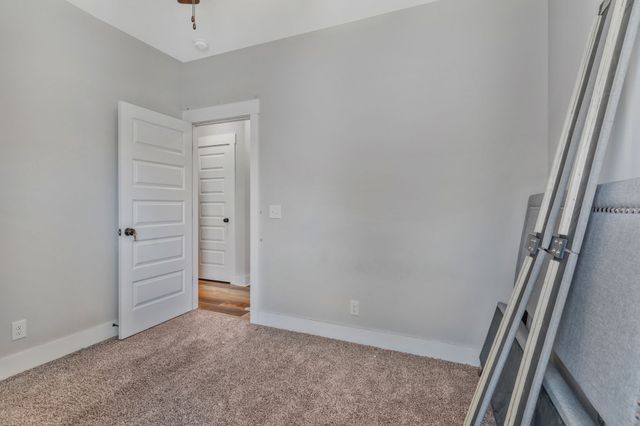 155 Julia Ann Ct, Springfield, TN 37172