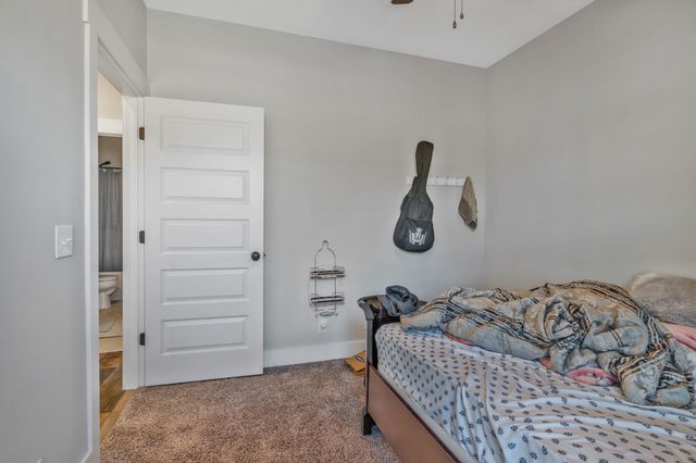 155 Julia Ann Ct, Springfield, TN 37172