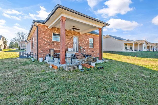 155 Julia Ann Ct, Springfield, TN 37172