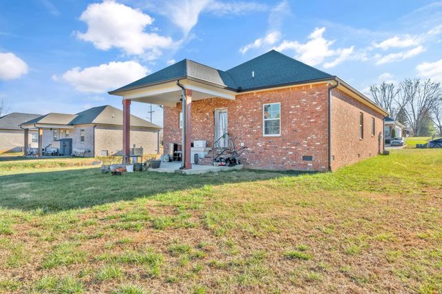 155 Julia Ann Ct, Springfield, TN 37172